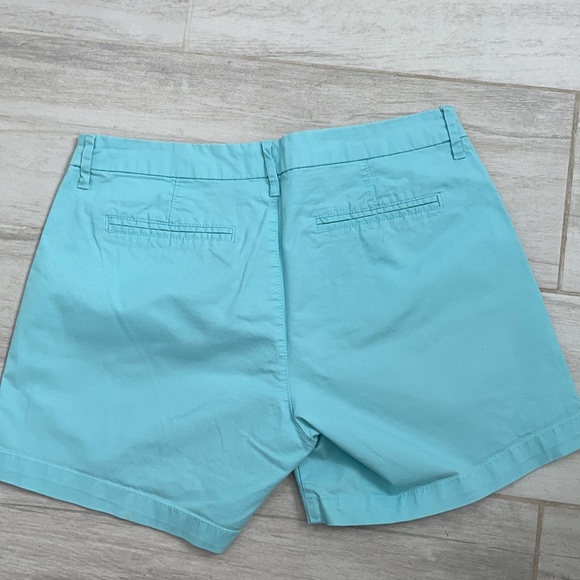 Gorgeous Blue Old Navy Shorts Size 6 - Picture 2 of 5